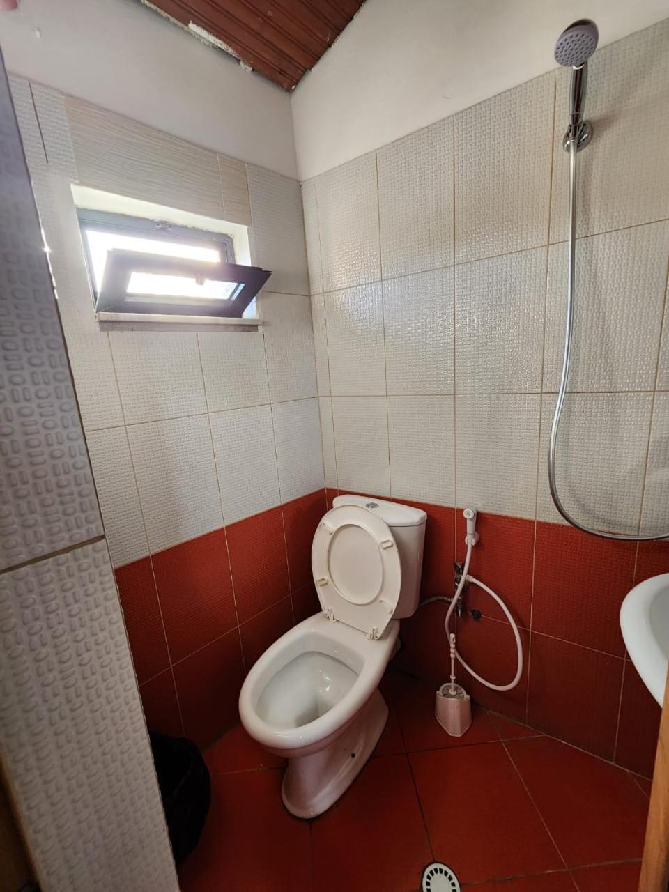 Hotel La Villa Tiranë Ngoại thất bức ảnh