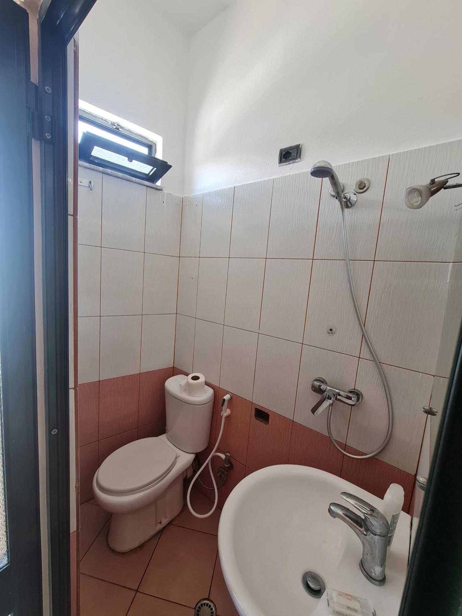 Hotel La Villa Tiranë Ngoại thất bức ảnh