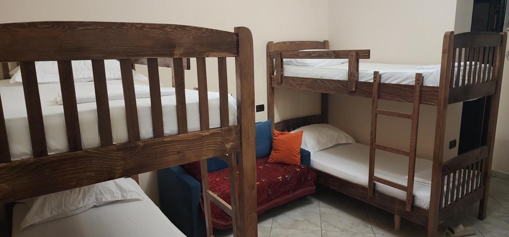 Hotel La Villa Tiranë Ngoại thất bức ảnh